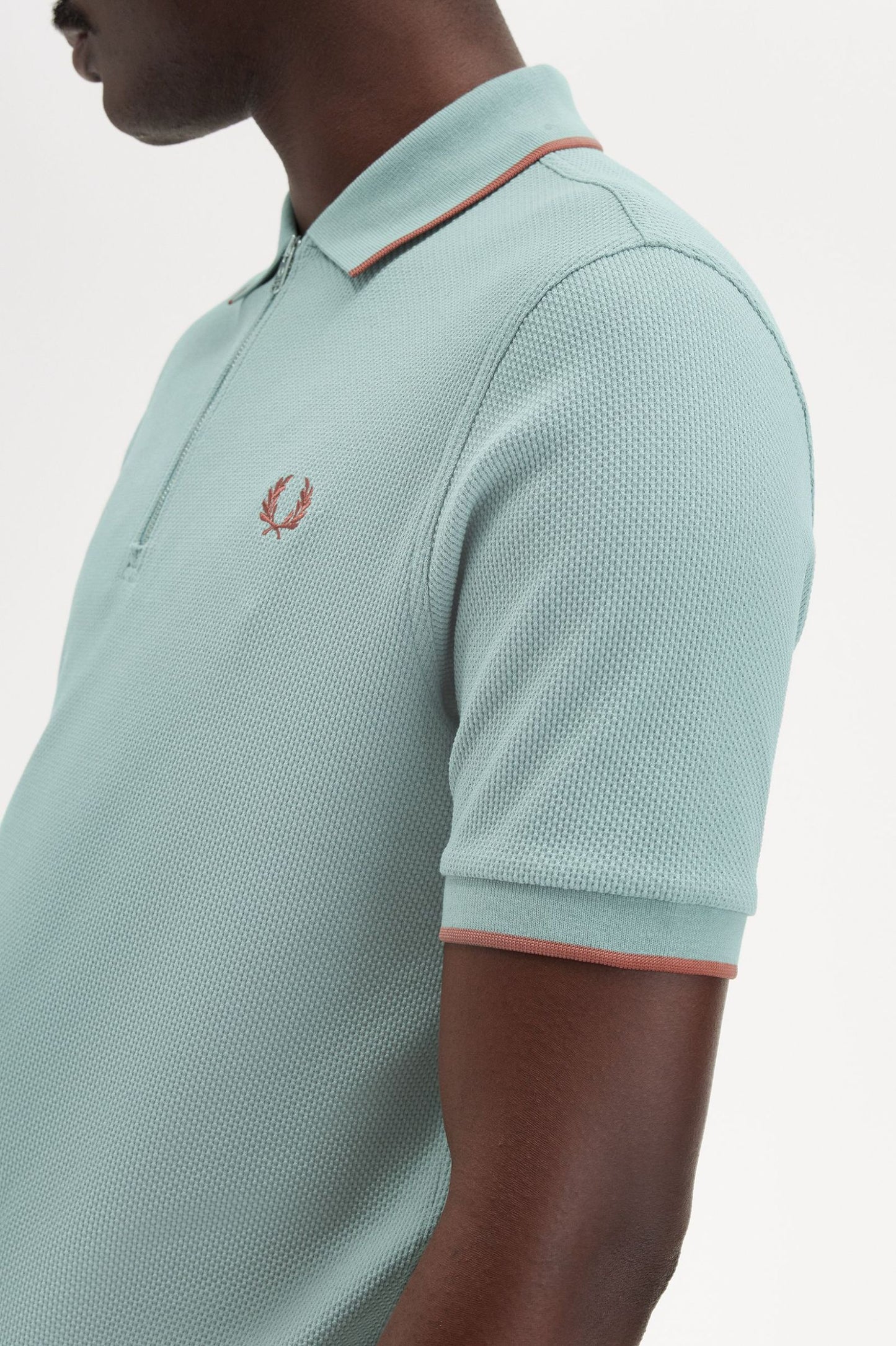 FRED PERRY TEXTURED ZIP NECK PIQUE COTTON POLO SHIRT LIGHT BLUE 2XL RRP £90 BNWT