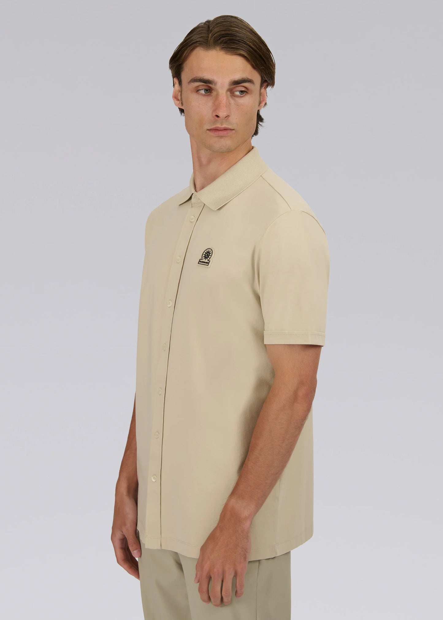 SANDBANKS BADGE LOGO INTERLOCK COTTON BUTTON UP POLO SHIRT STONE LARGE RRP £155 BNWT