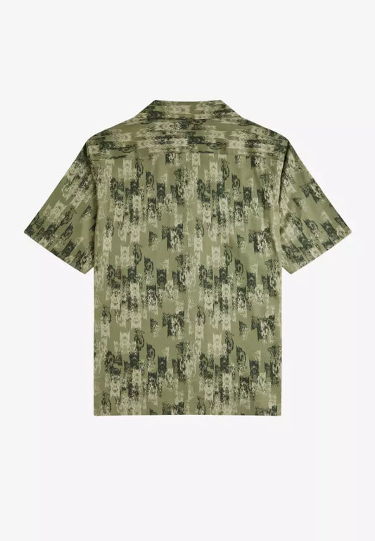 FRED PERRY ABSTRACT PRINT REVERE COLLAR SHORT SLEEVE SHIRT OLIVE MINT GREEN XL RRP £119 NEW