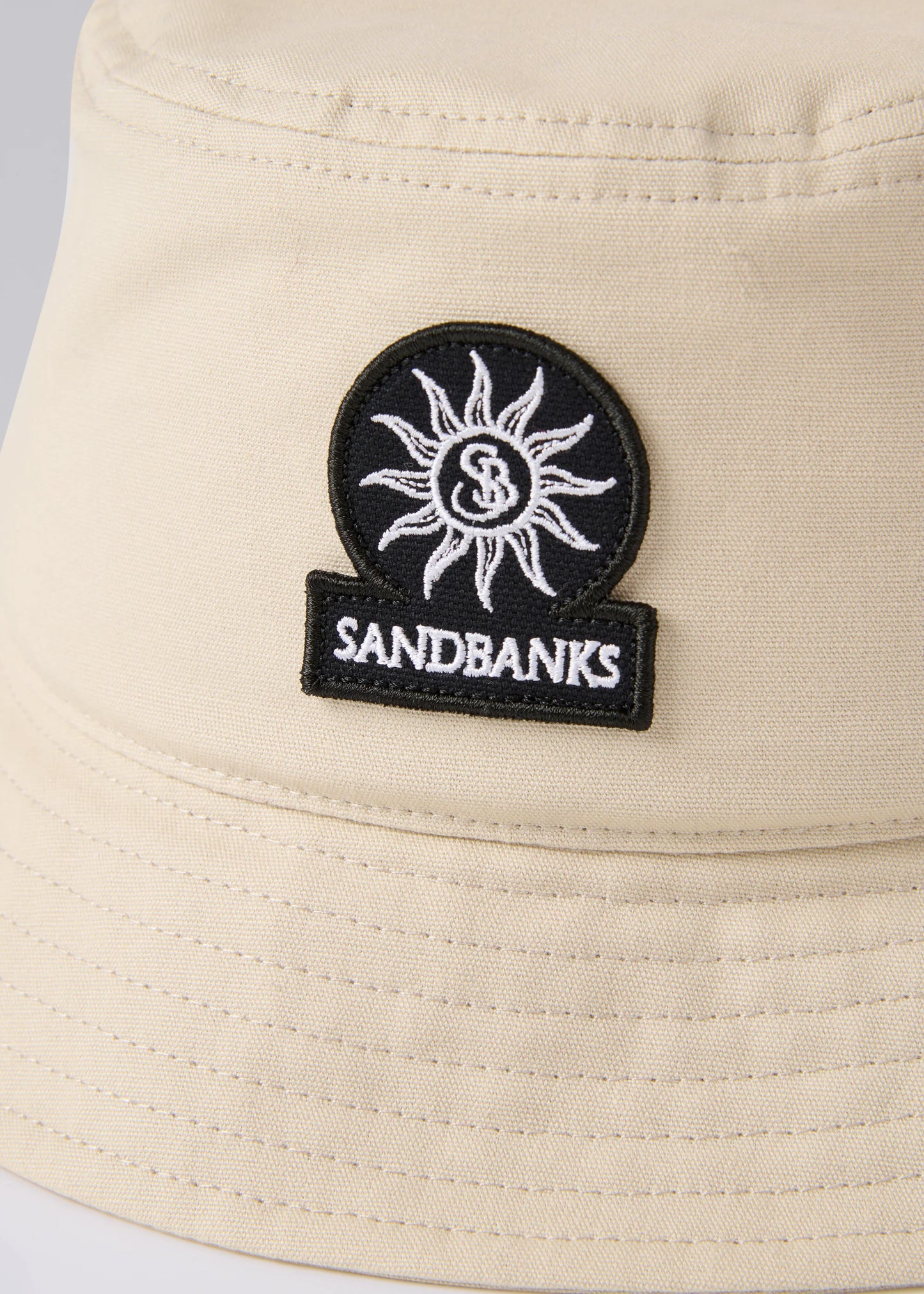 SANDBANKS BADGE LOGO COTTON BUCKET HAT STONE ONE SIZE RRP £90 BNWT