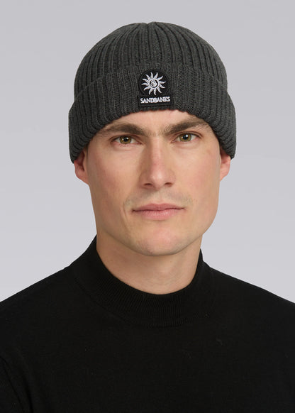 SANDBANKS BADGE LOGO RIBBED MERINO WOOL BEANIE HAT ANTHRACITE GREY RRP £90 BNWT
