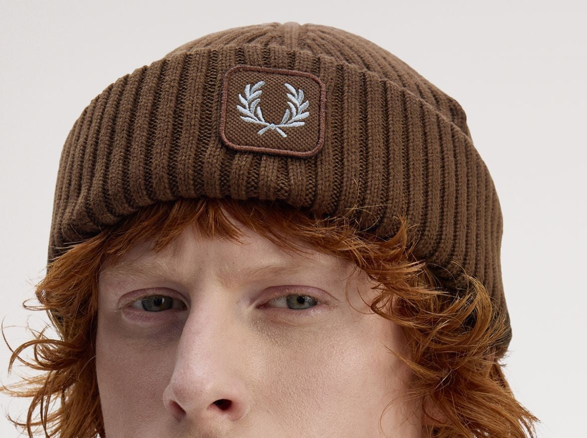 FRED PERRY COMBED COTTON RIBBED BEANIE HAT BURNT TOBACCO BROWN RRP £55 BNWT