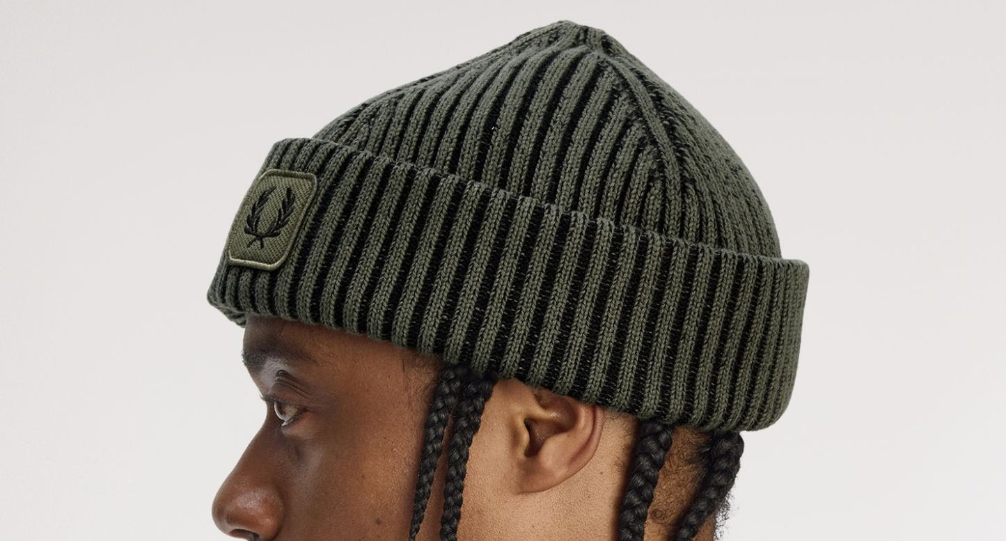FRED PERRY COMBED COTTON RIBBED BEANIE HAT LAUREL WREATH GREEN RRP £55 BNWT
