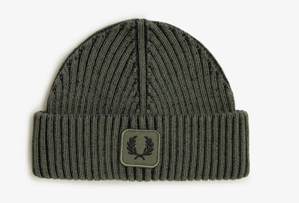 FRED PERRY COMBED COTTON RIBBED BEANIE HAT LAUREL WREATH GREEN RRP £55 BNWT