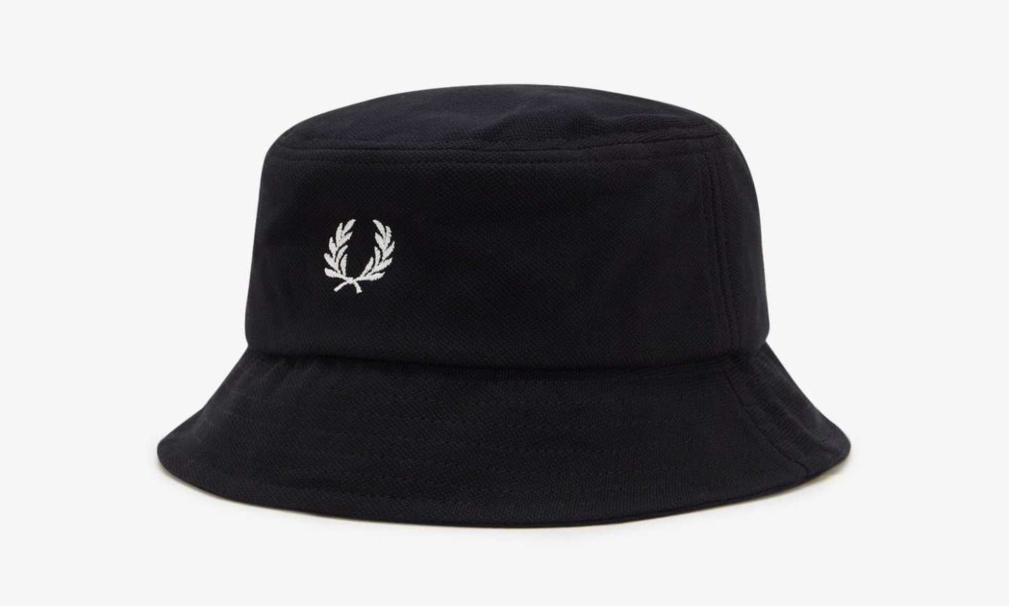 FRED PERRY LAUREL WREATH LOGO PIQUE COTTON BUCKET HAT BLACK ONE SIZE RRP £55 NEW