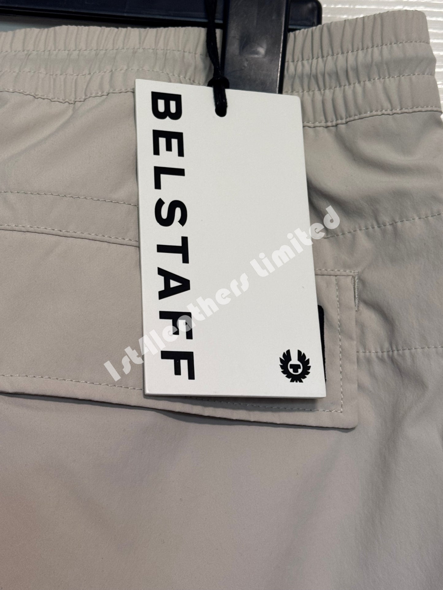 BELSTAFF CASTMASTER CARGO TROUSERS SHELL (CREAM) LARGE 34/36 WAIST RRP £250 BNWT