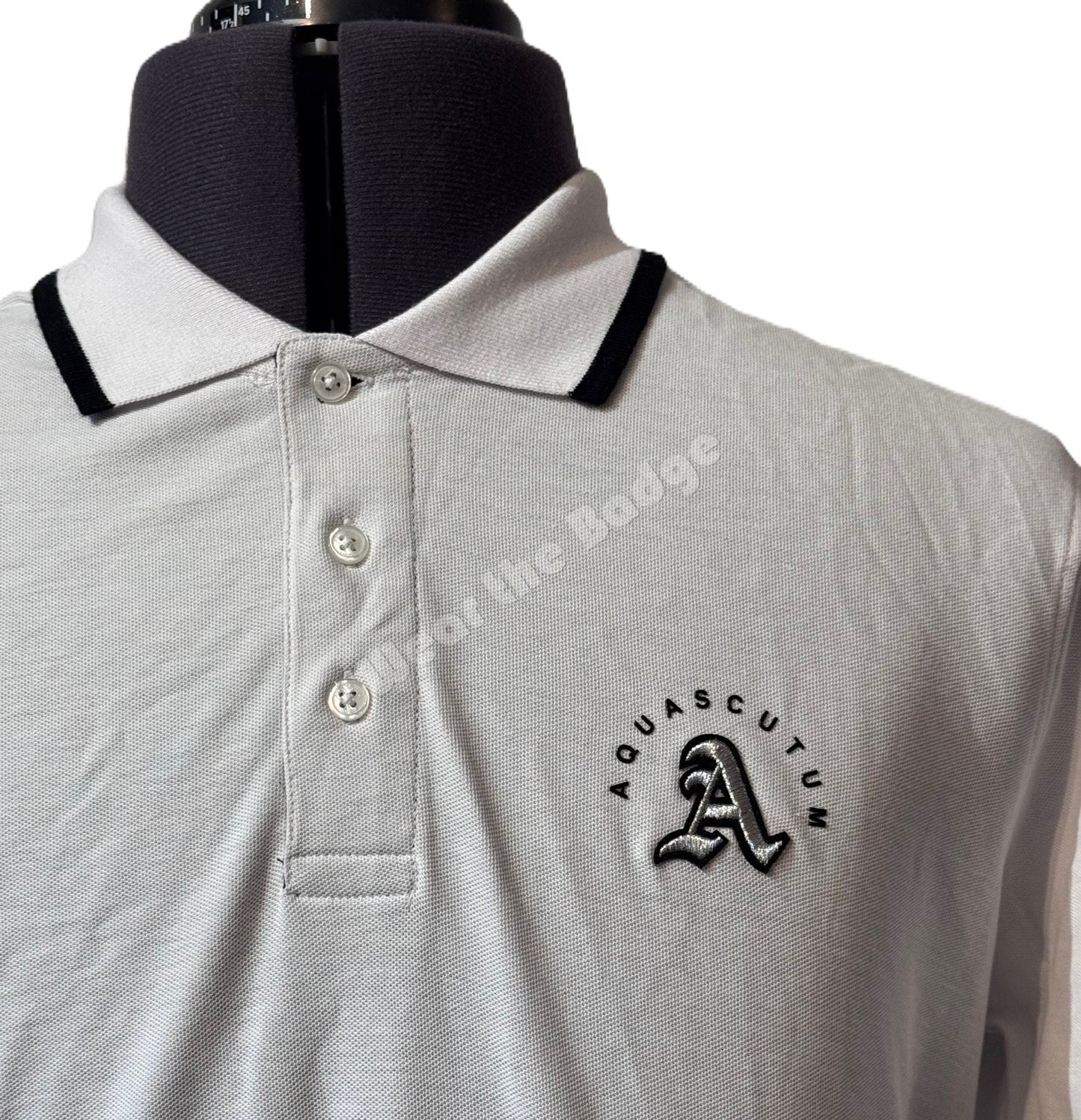 AQUASCUTUM PIQUE COTTON BADGE LOGO POLO SHIRT WHITE 2XL RRP £110 BNWT
