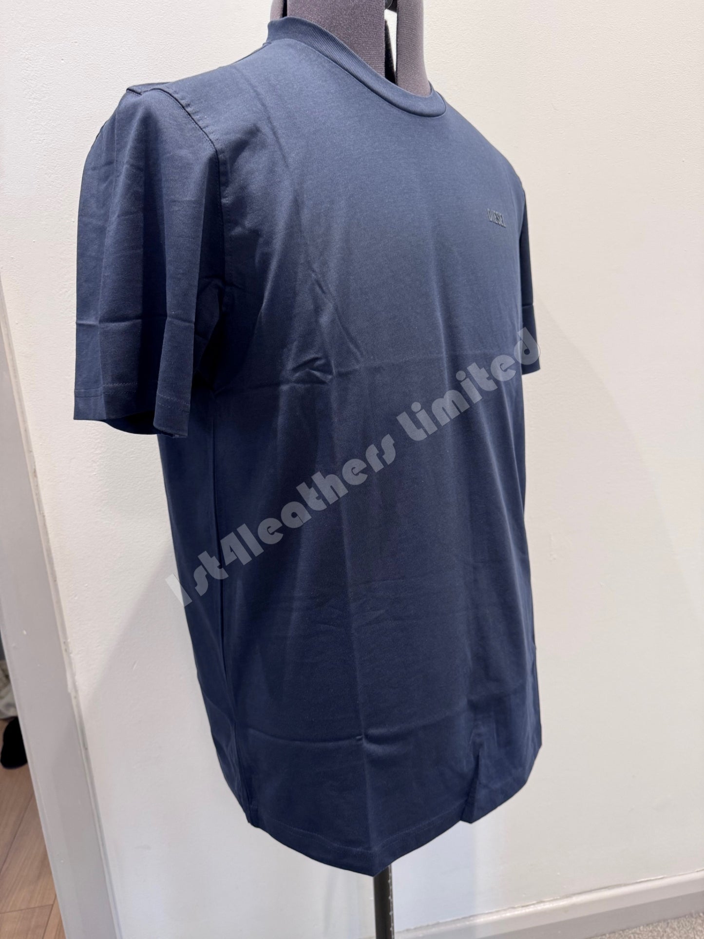 DIESEL COTTON T-SHIRT NAVY BLUE LARGE RRP £60 BNWT