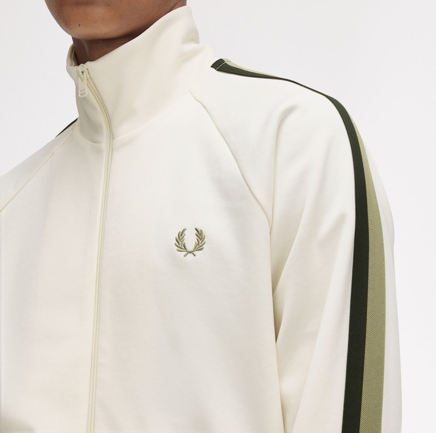 FRED PERRY TWO COLOUR TAPE TRACK JACKET CREAM 2XL RRP £130 BNWT