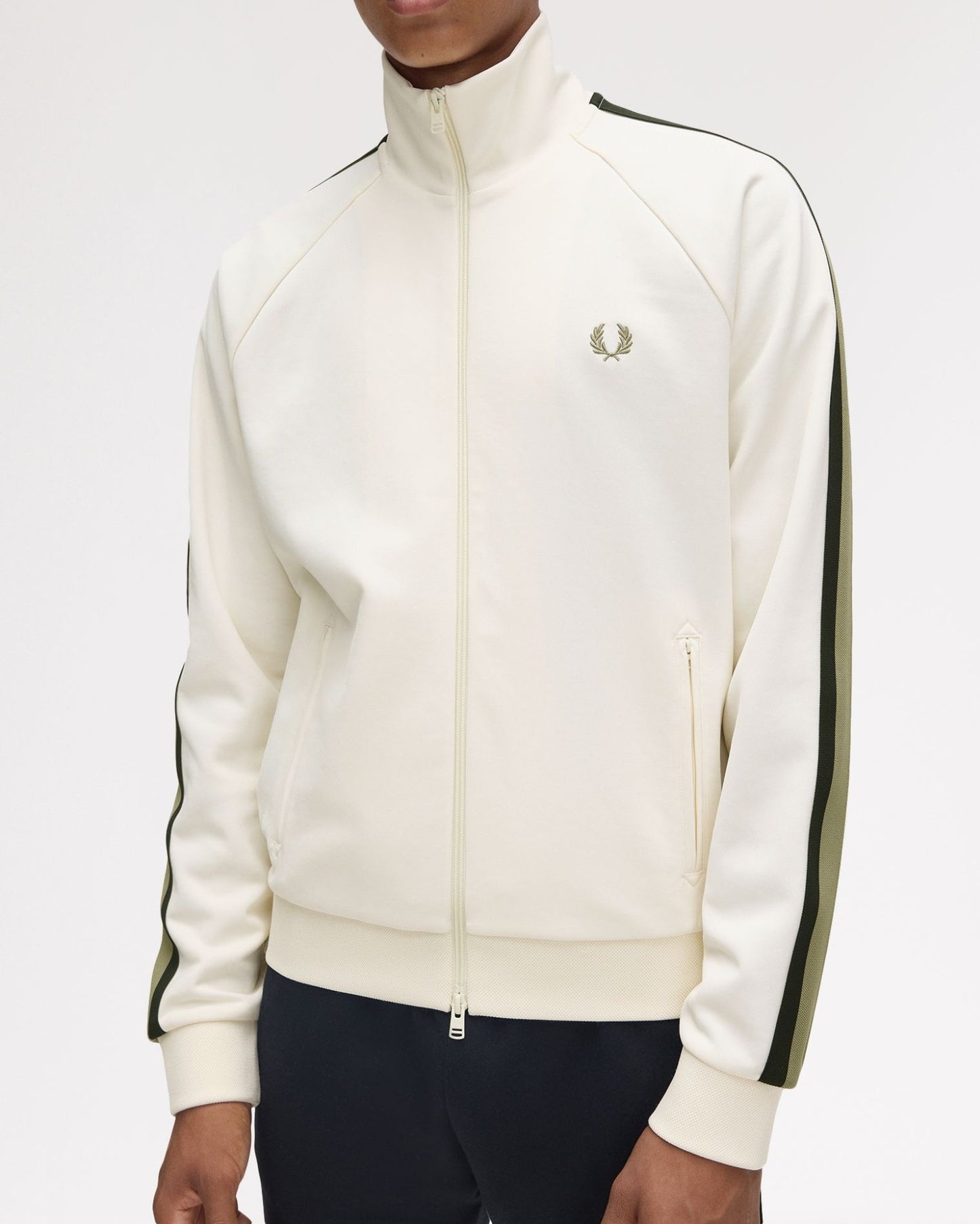 FRED PERRY TWO COLOUR TAPE TRACK JACKET CREAM 2XL RRP £130 BNWT