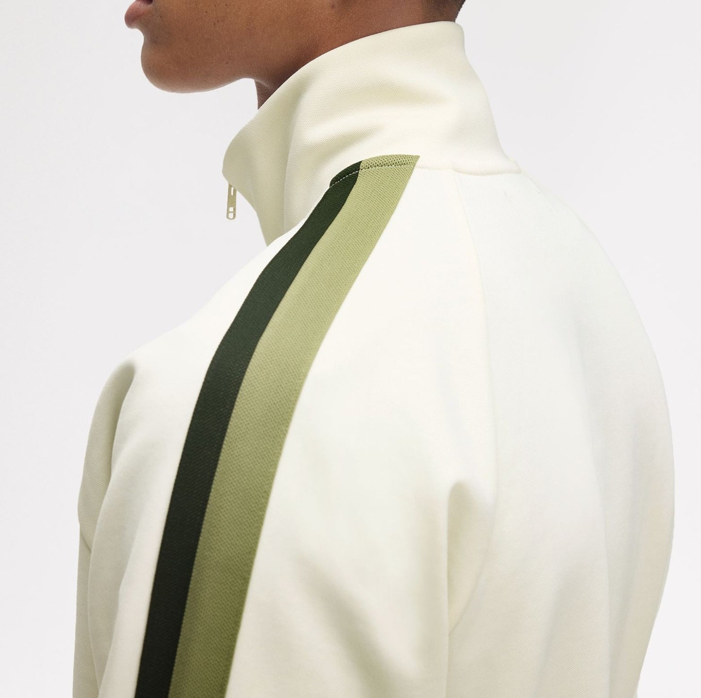 FRED PERRY TWO COLOUR TAPE TRACK JACKET CREAM 2XL RRP £130 BNWT