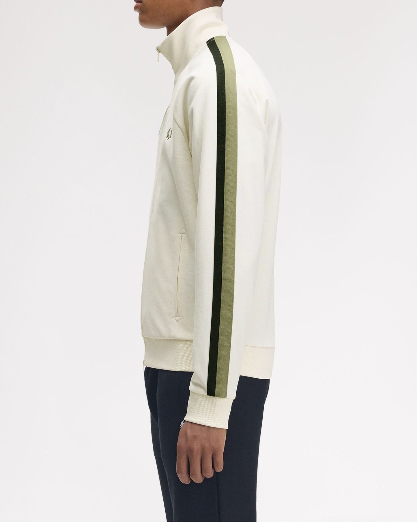 FRED PERRY TWO COLOUR TAPE TRACK JACKET CREAM 2XL RRP £130 BNWT