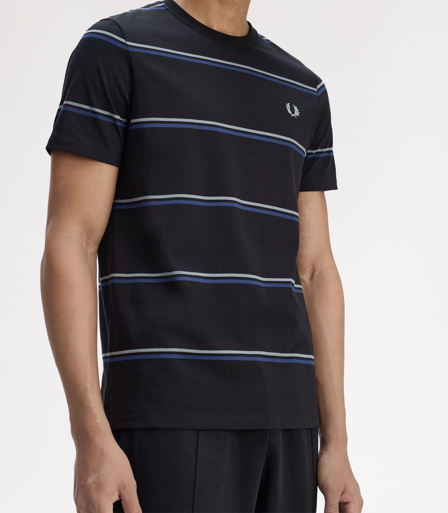 FRED PERRY FINE STRIPE T-SHIRT BLACK/STOCKPORT BLUE/NAVY MEDIUM RRP £55 BNWT