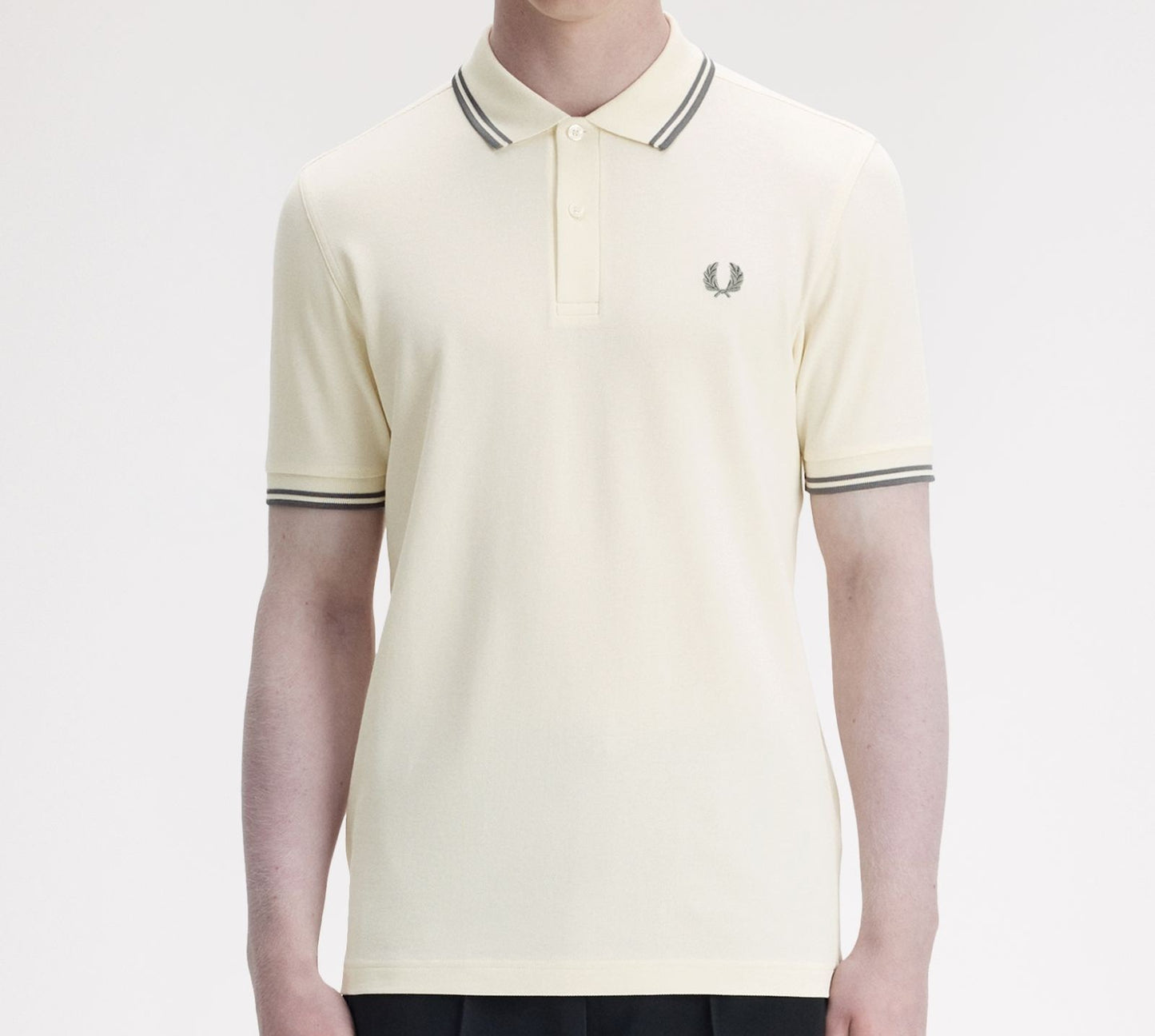 FRED PERRY TWIN TIPPED PIQUE POLO SHIRT ECRU/STOCKPORT BLUE RRP £80 BNWT