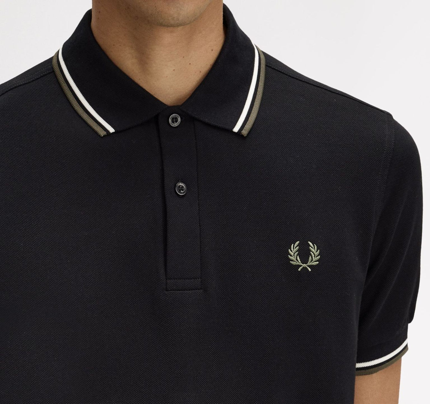 FRED PERRY TWIN TIPPED PIQUE COTTON POLO SHIRT BLACK/ECRU/GREEN M RRP £80 BNWT