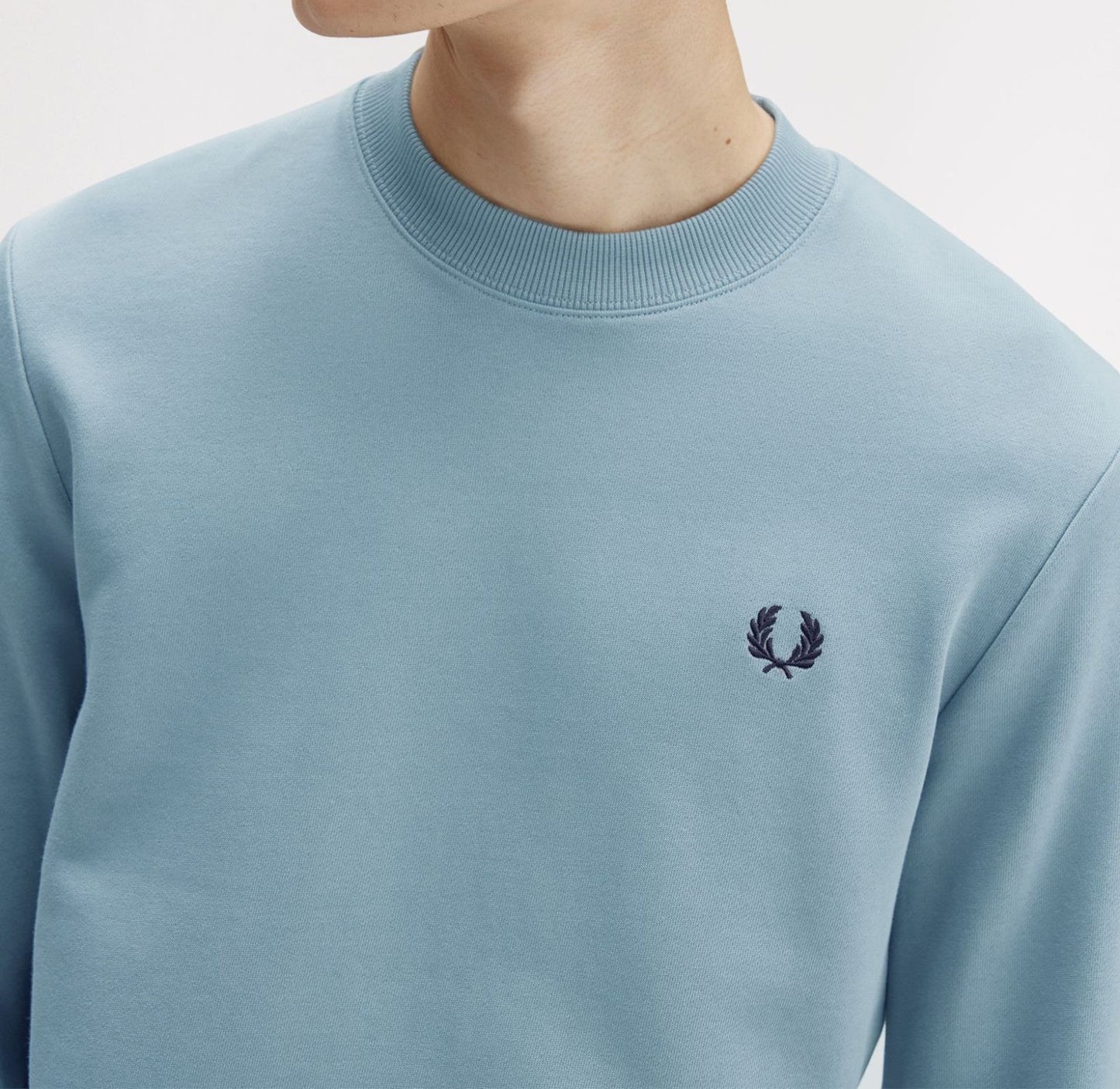 FRED PERRY COTTON FLEECE CREW NECK SWEATSHIRT STOCKPORT BLUE 2XL RRP £90 BNWT