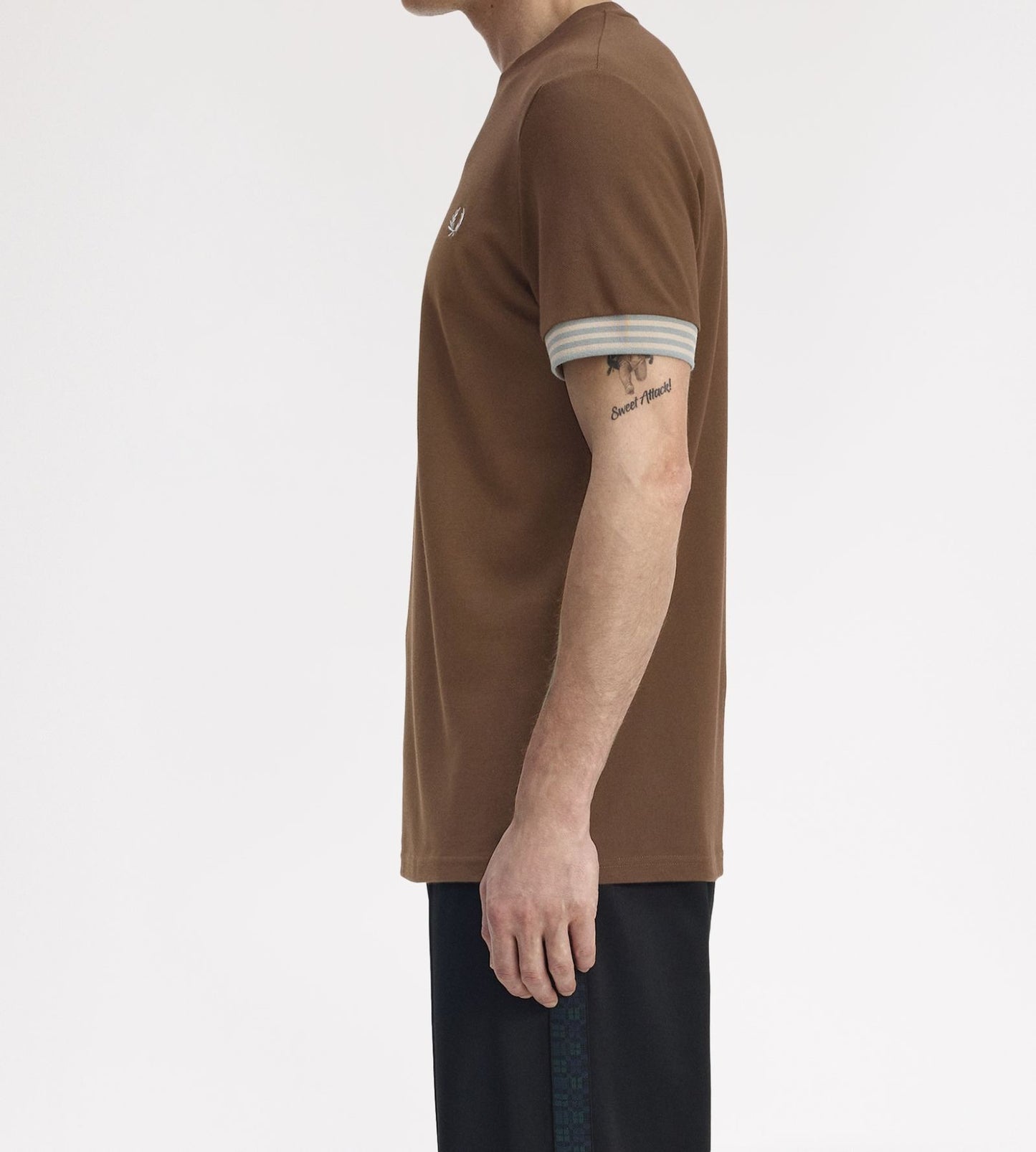 FRED PERRY STRIPED CUFF PIQUE COTTON T-SHIRT BURNT TOBACCO BROWN XL RRP £60 BNWT