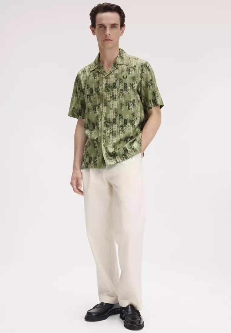 FRED PERRY ABSTRACT PRINT REVERE COLLAR SHORT SLEEVE SHIRT OLIVE MINT GREEN XL RRP £119 NEW